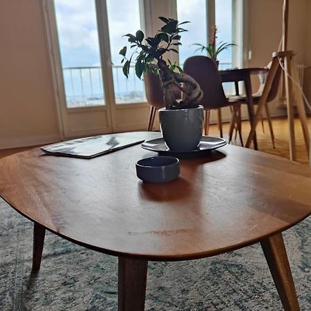 Superbe Appartement Lumineux Avec Vue Imprenable Tours Luaran gambar