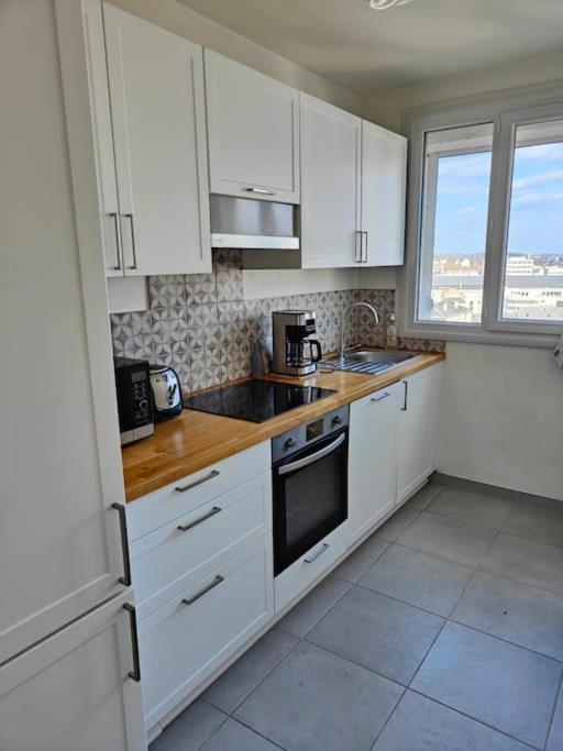 Superbe Appartement Lumineux Avec Vue Imprenable Tours Luaran gambar